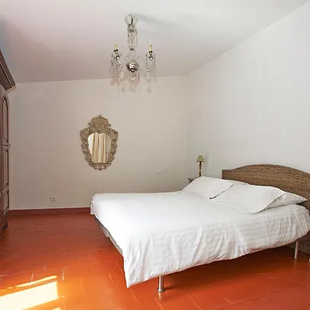 Le Clos Saint Michel 아파트