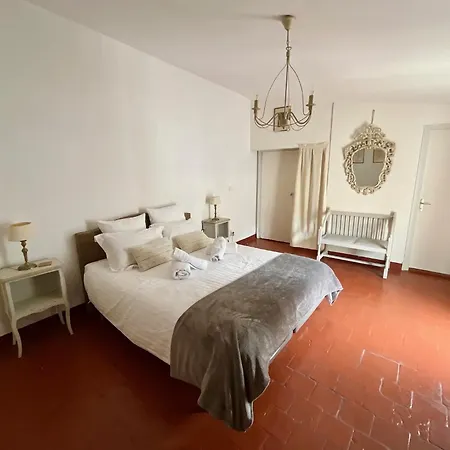 Le Clos Saint Michel Apartamento *